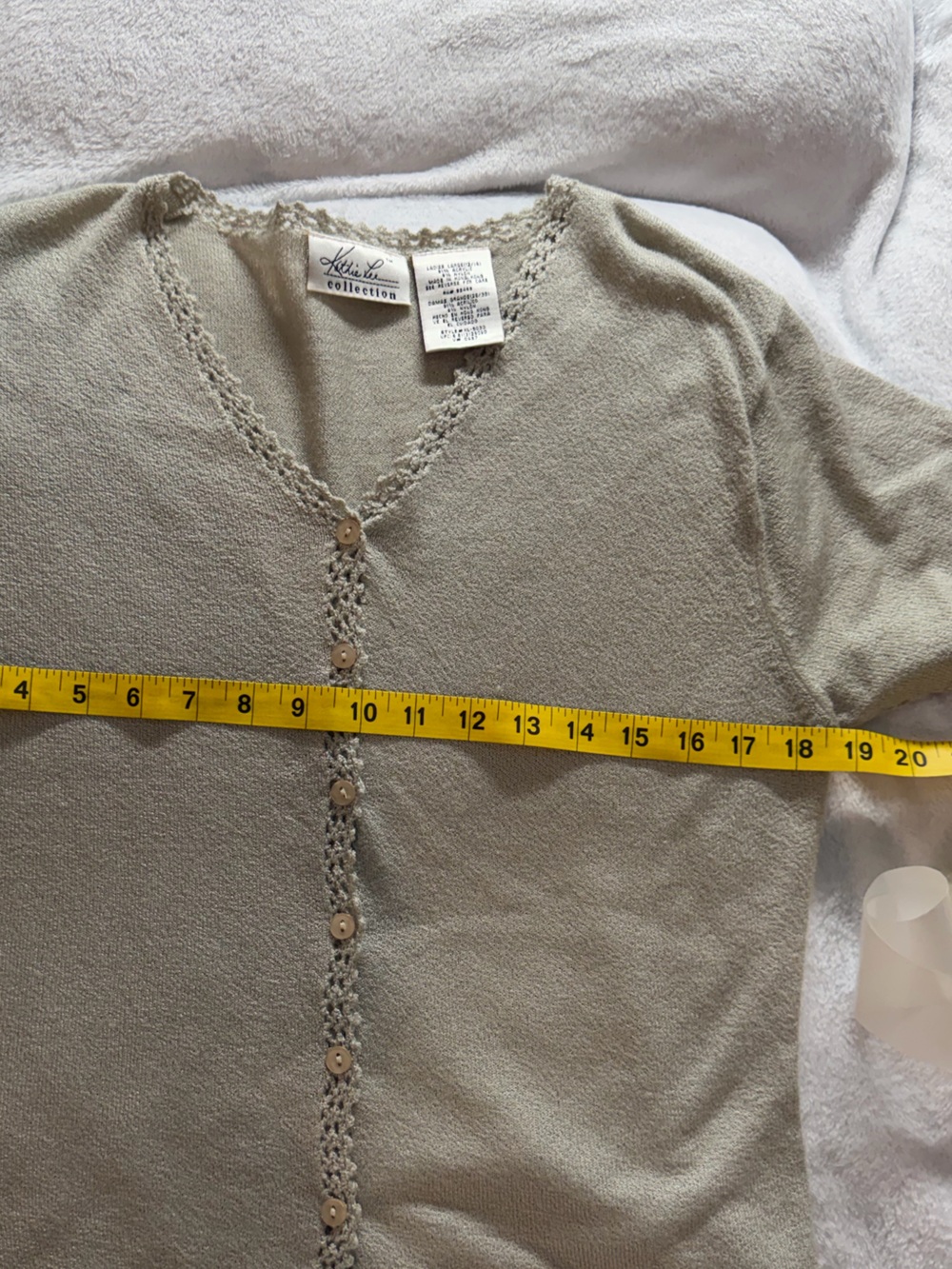 Kathy Lee vintage cardigan with lace trim Short-Sleeve Knit Cardigan 2454